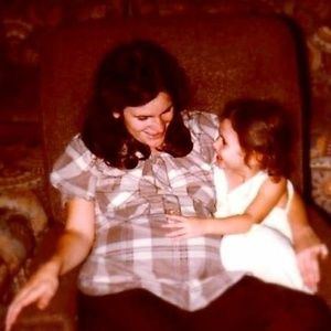 Meet your Posher, Carrie